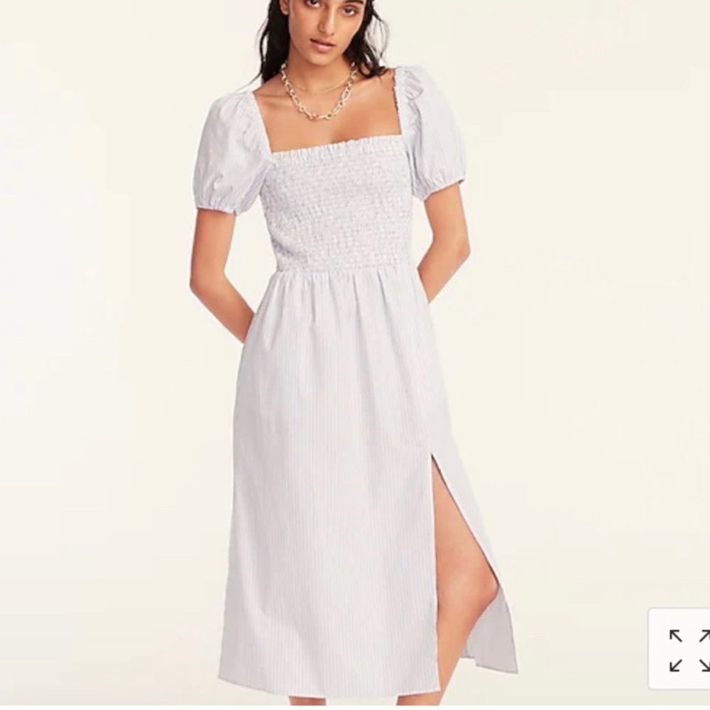 Short-sleeve smocked dress in stripe